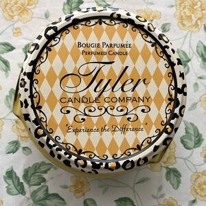 Tyler NEW perfumed 11 oz candle